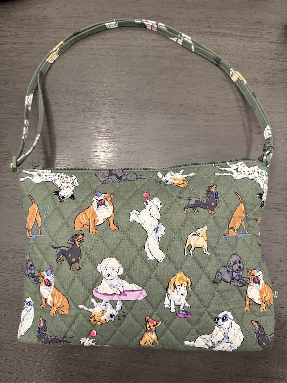 Vera Bradley Quilted Olive Dog Print Shoulder Bag - Picture 3 of 13